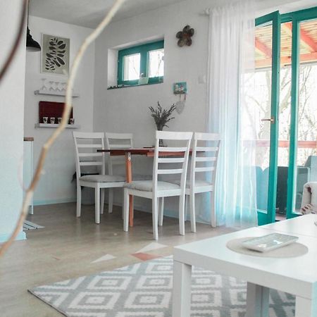 Holiday Home Tunnel Ravne Високо Экстерьер фото